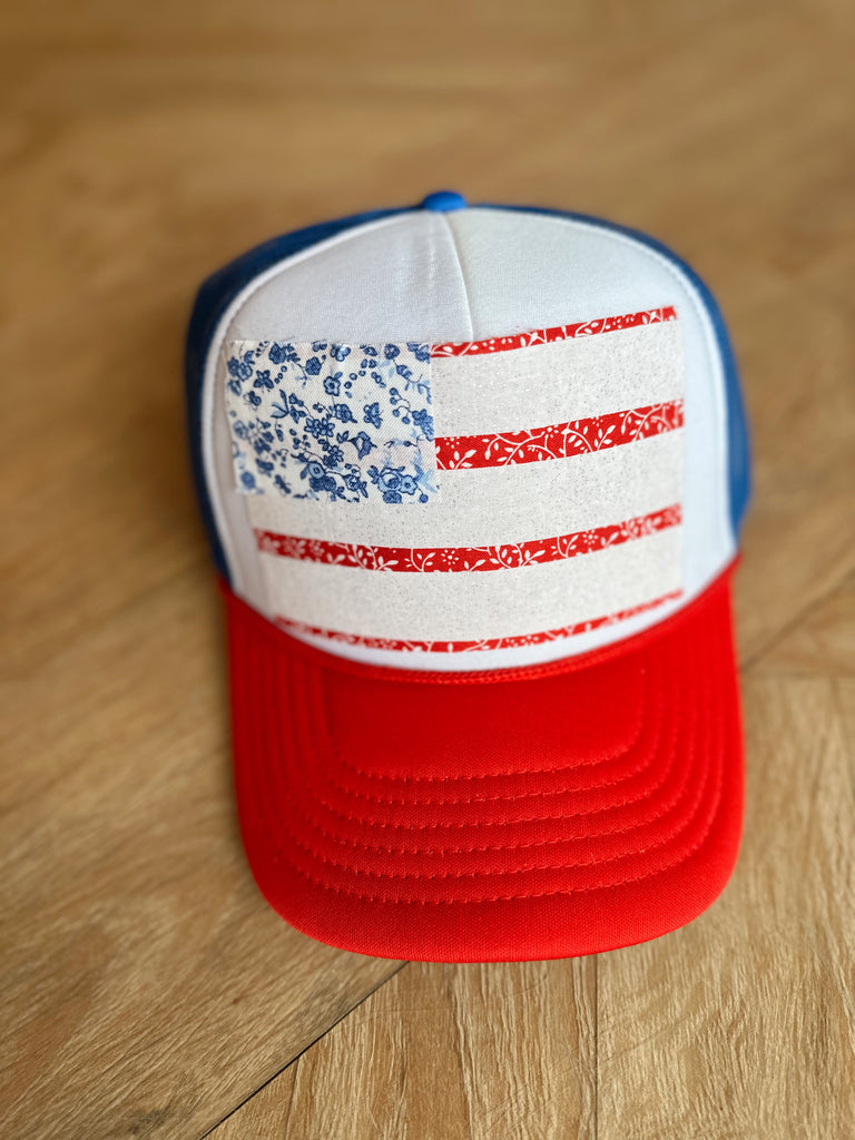 PATCHWORK FLAG  - RED/BLUE TRUCKER HAT