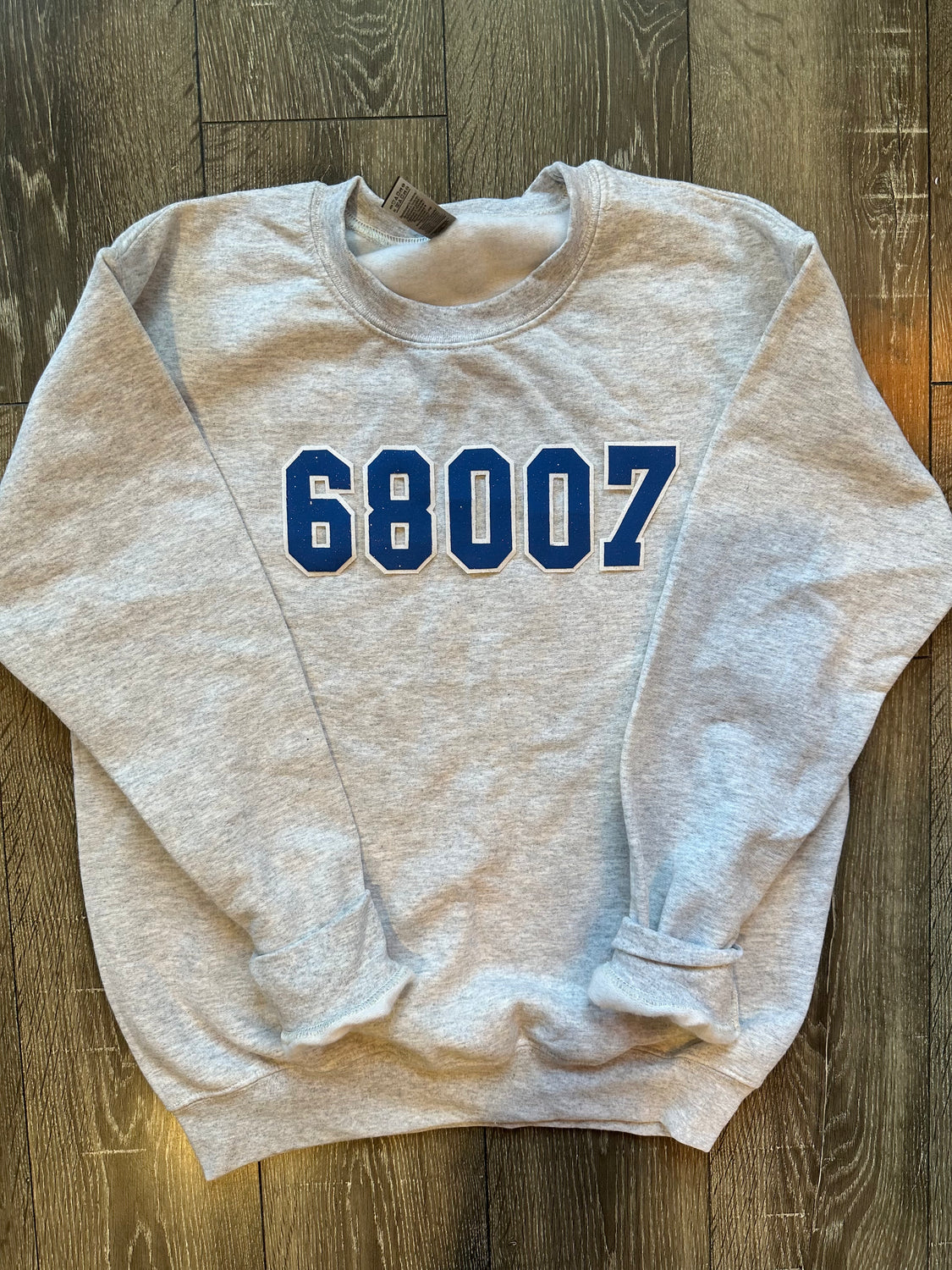 68007 - GREY GILDAN CREW - YOUTH + ADULT