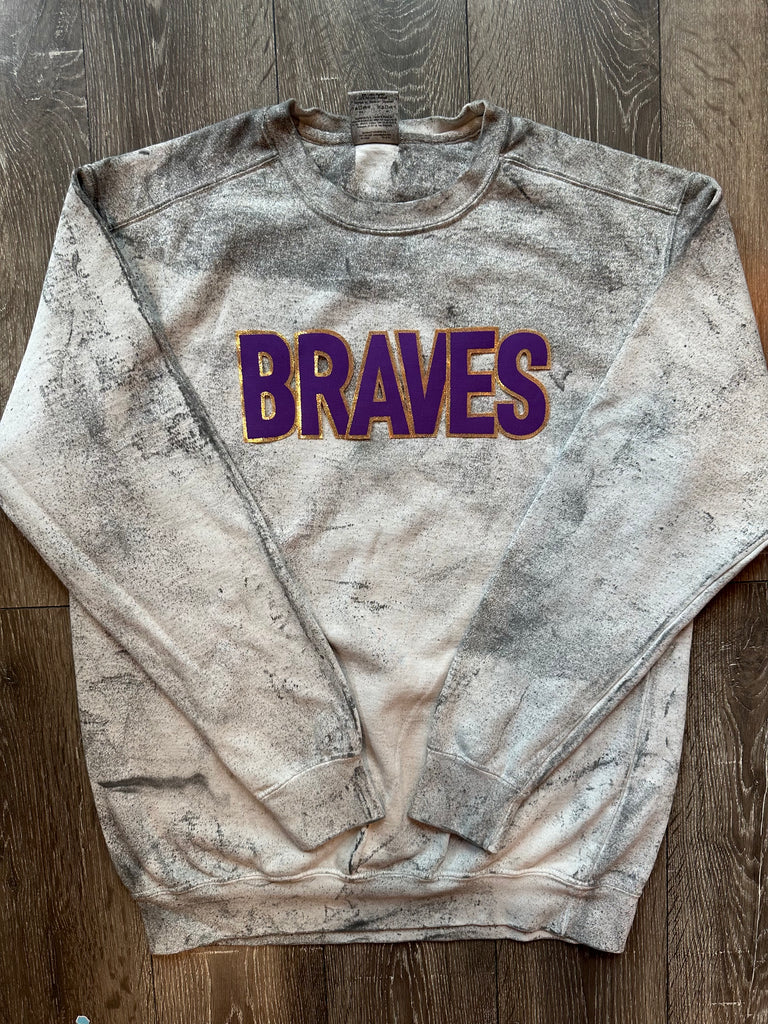 BLOCK BRAVES - GREY DYED COMFORT COLORS CREW