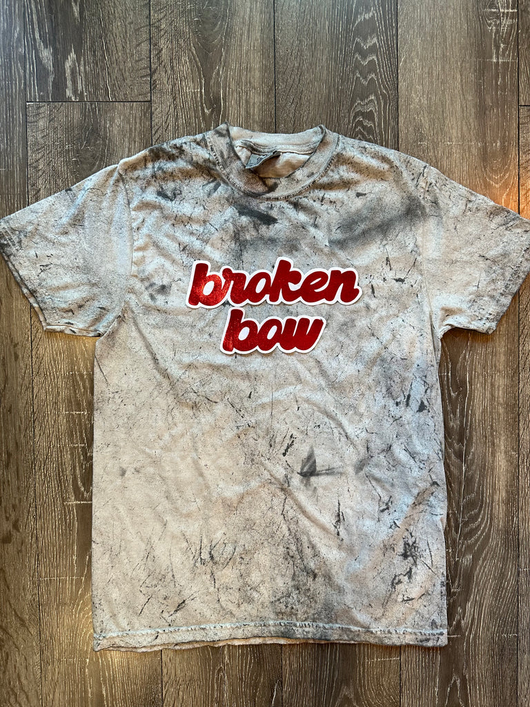 BROKEN BOW - DYED COMFORT COLORS TEE