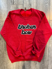 BROKEN BOW - RED GILDAN CREW