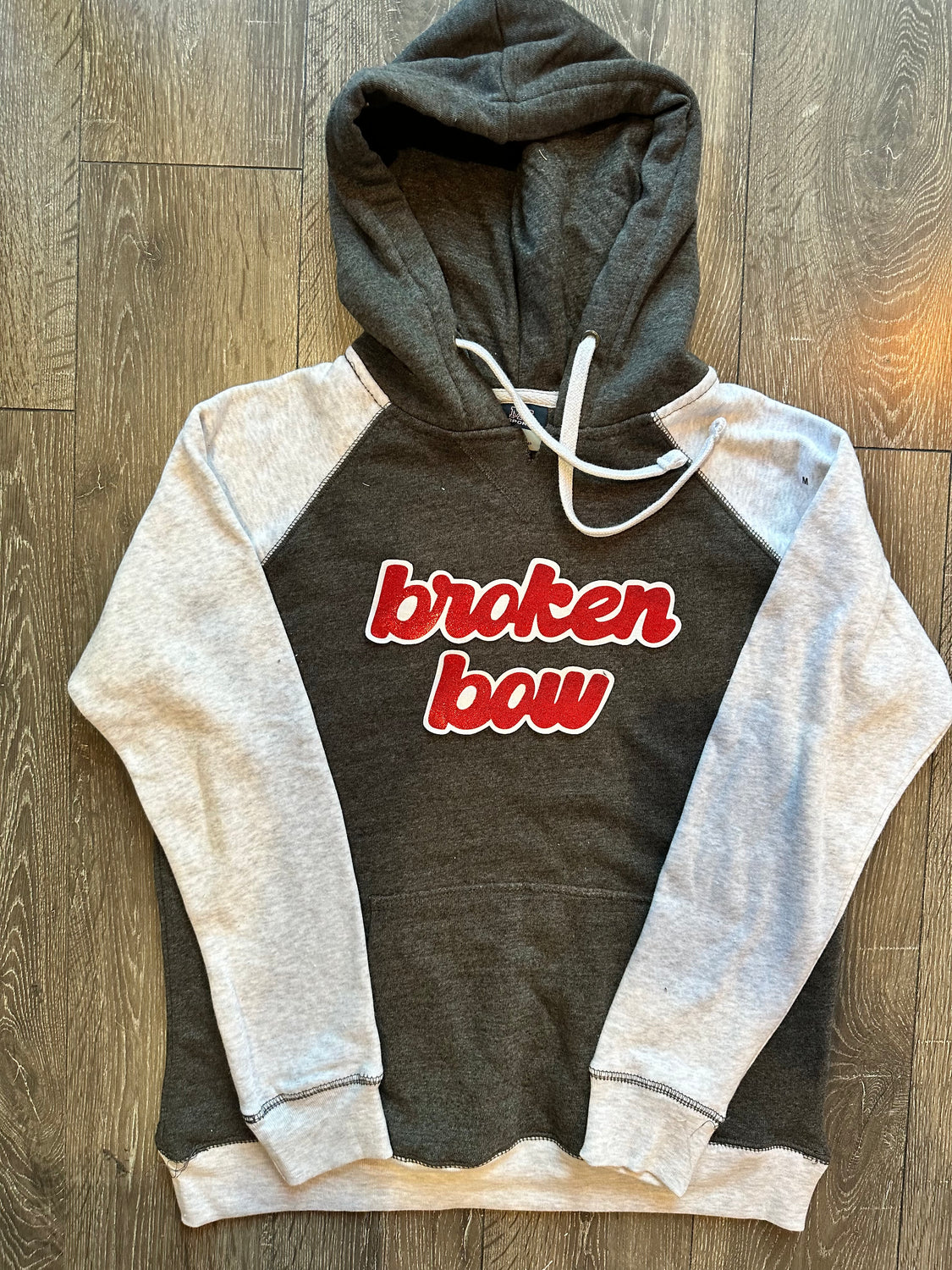 BROKEN BOW - COLORBLOCK HOODIE