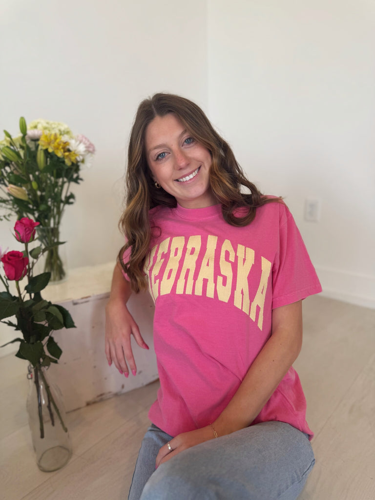 VARSITY YELLOW NEBRASKA - CRUNCHBERRY TEE