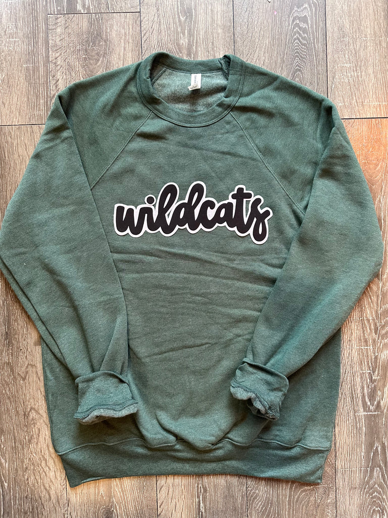MODERN CURSIVE WILDCATS - GREEN SPONGE CREW