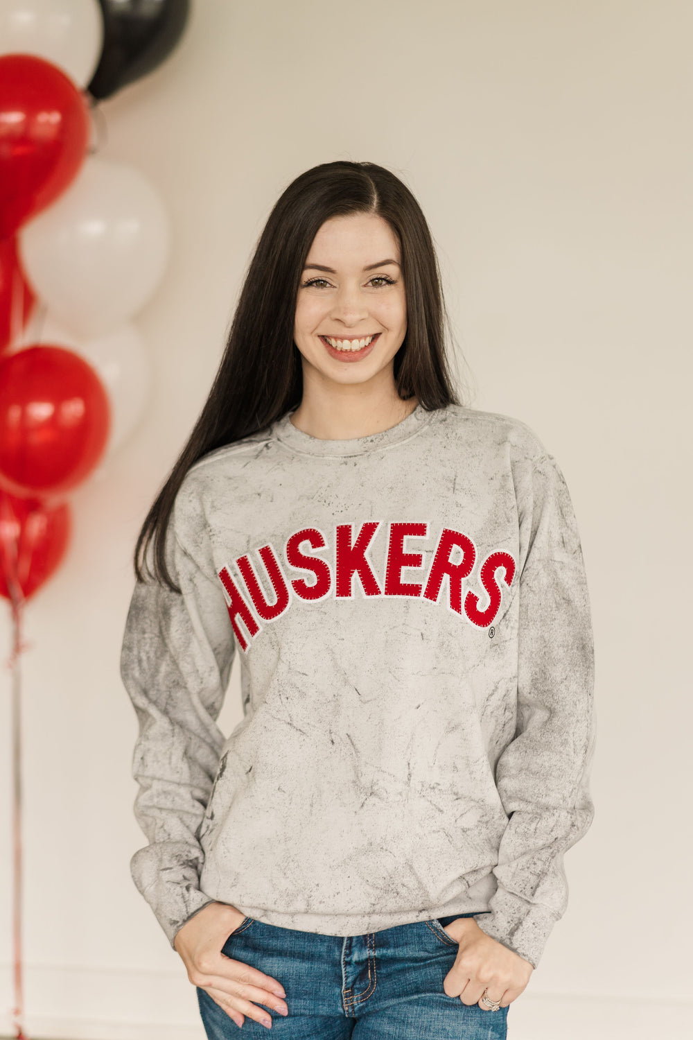BLOCK HUSKERS - GREY DYED COMFORT COLORS CREW