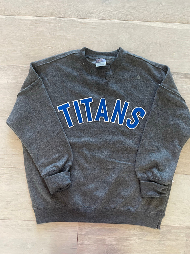 BLOCK TITANS - GREY SUEDED CREW