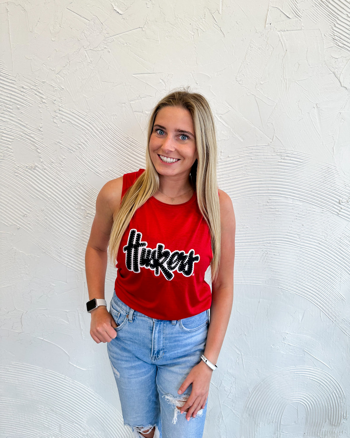 BLACK/ WHITE SPARKLE HUSKERS SCRIPT - RED TANK