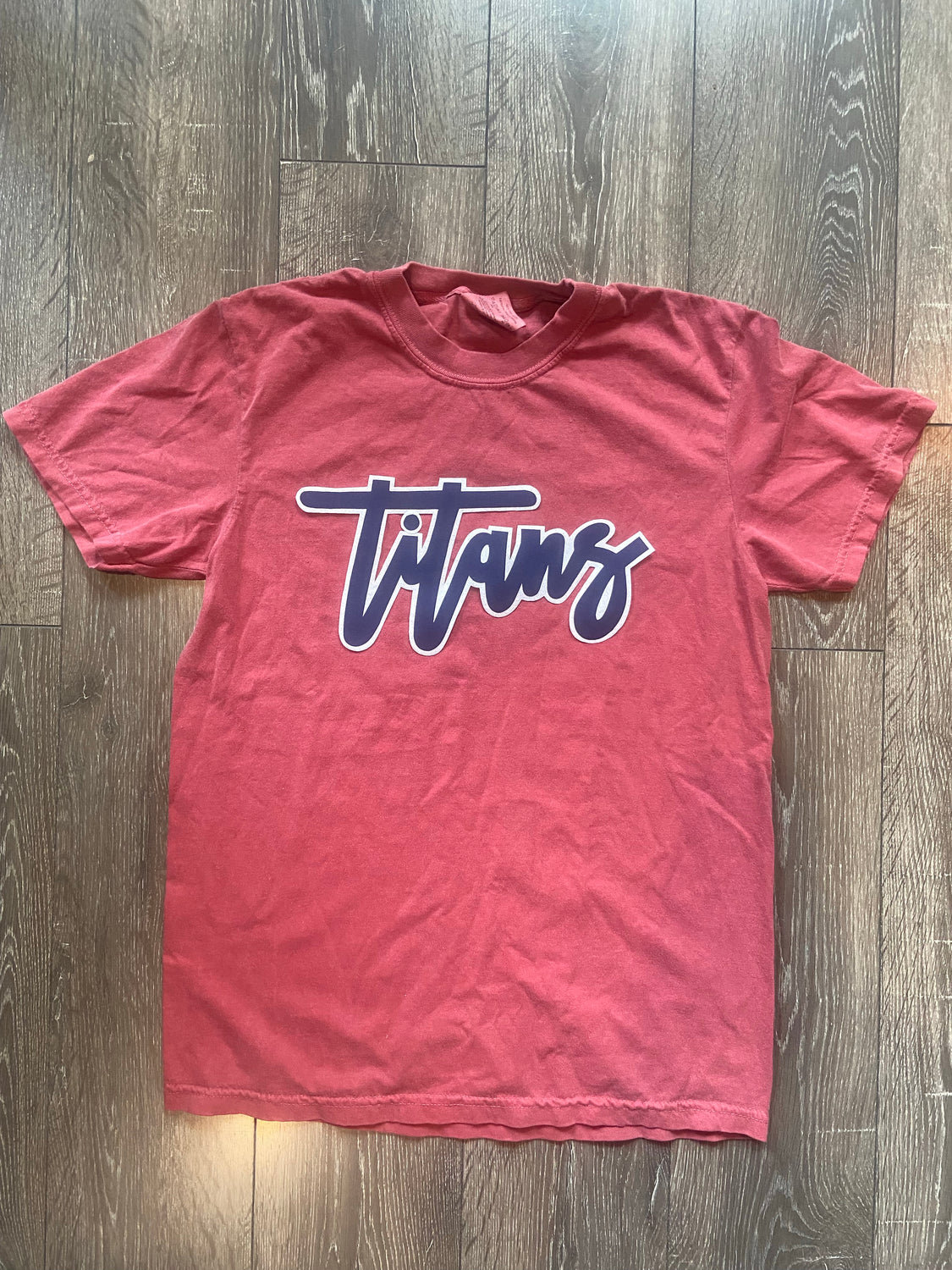 TITANS - RED COMFORT COLORS TEE