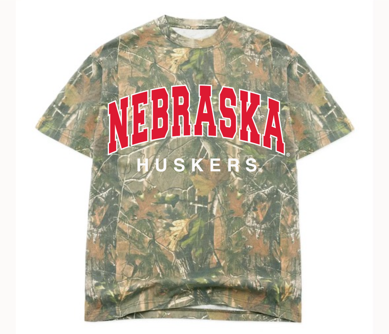 LivyLu - Nebraska Huskers Filled Gault Camo Tee: S