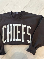 CHIEFS - CHOCOLATE BROWN GILDAN CREW