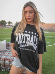 FRIDAY + SATURDAY - F+S: FOOTBALL SEASON TEE: M