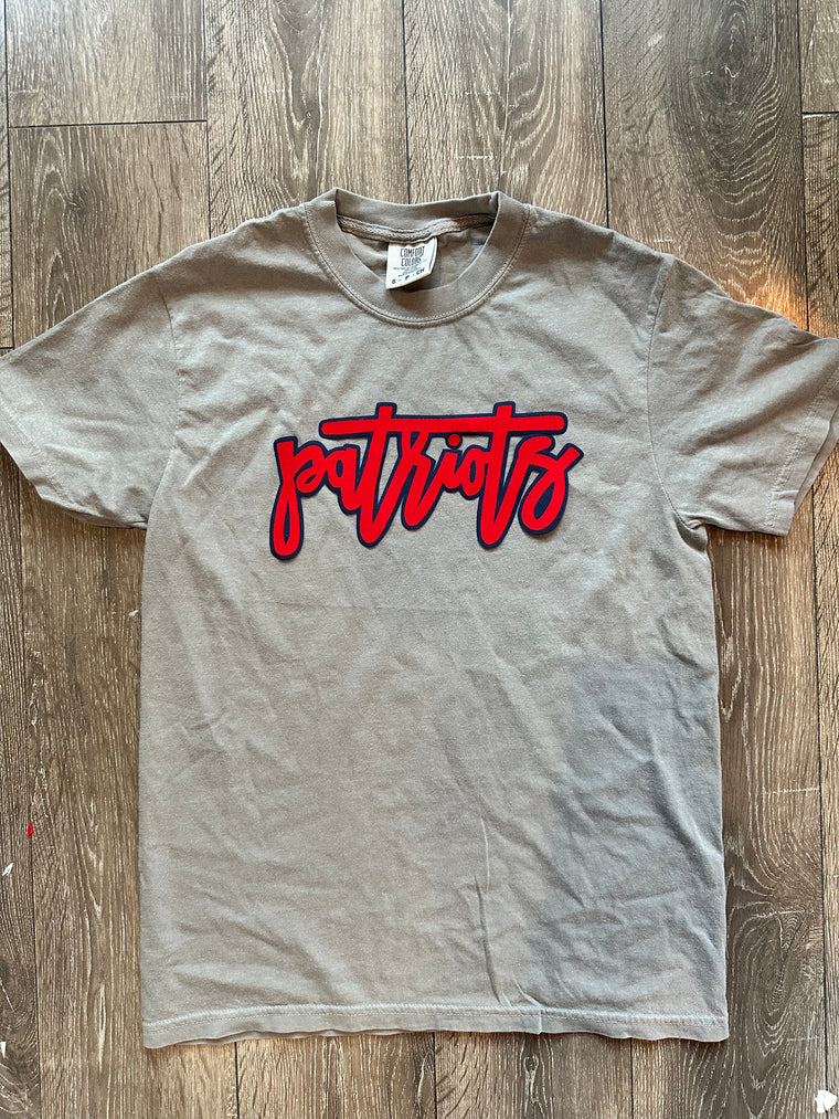 PATRIOTS - GREY COMFORT COLORS TEE