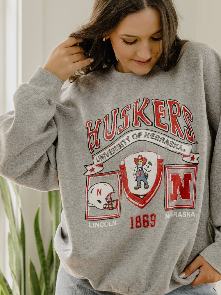 LivyLu - Nebraska Huskers Prep Patch Gray Thrifted Sweatshirt: XL