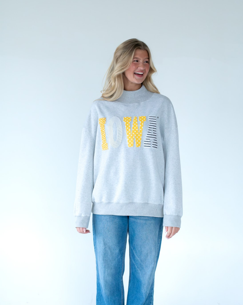 PATCHWORK IOWA - GREY MOCKNECK