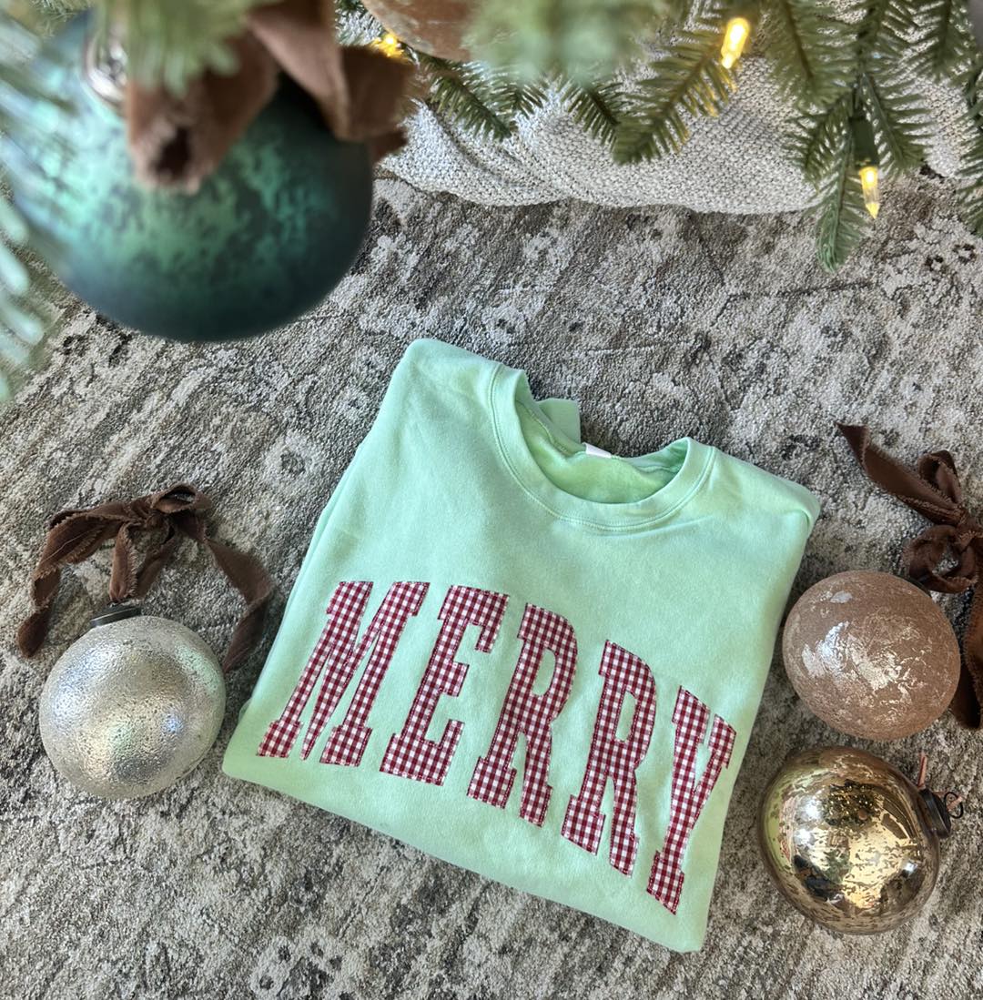 RED GINGHAM MERRY - MINT CREWNECK