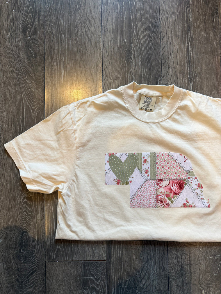 AUTUMN PATCHWORK STATE + GREEN POLKA DOT HEART- IVORY T-SHIRT