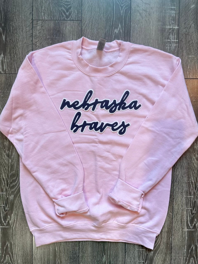 NEBRASKA BRAVES - PINK GILDAN CREW