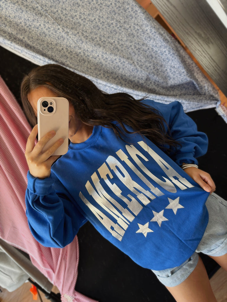 SILVER METALLIC AMERICA W/ 3 STARS - BLUE CREWNECK