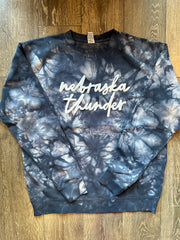 WHITE NEBRASKA THUNDER - BLUE DYED CREW