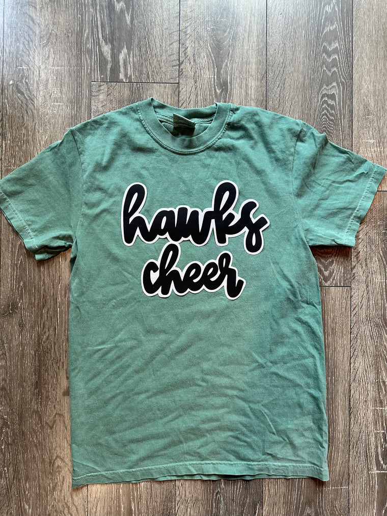 HAWKS CHEER - GREEN COMFORT COLORS TEE