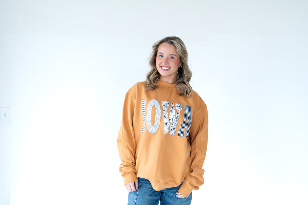 PATCHWORK IOWA - MUSTARD CREWNECK
