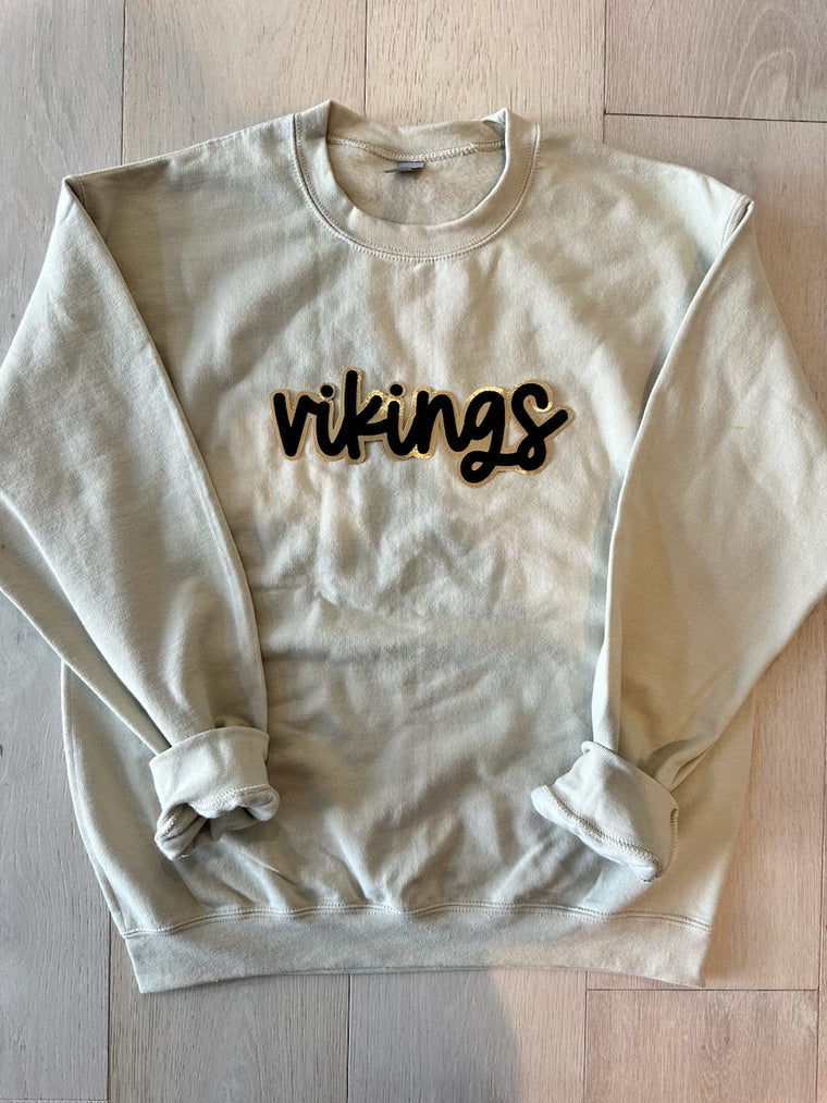 VIKINGS - SAND GILDAN CREW