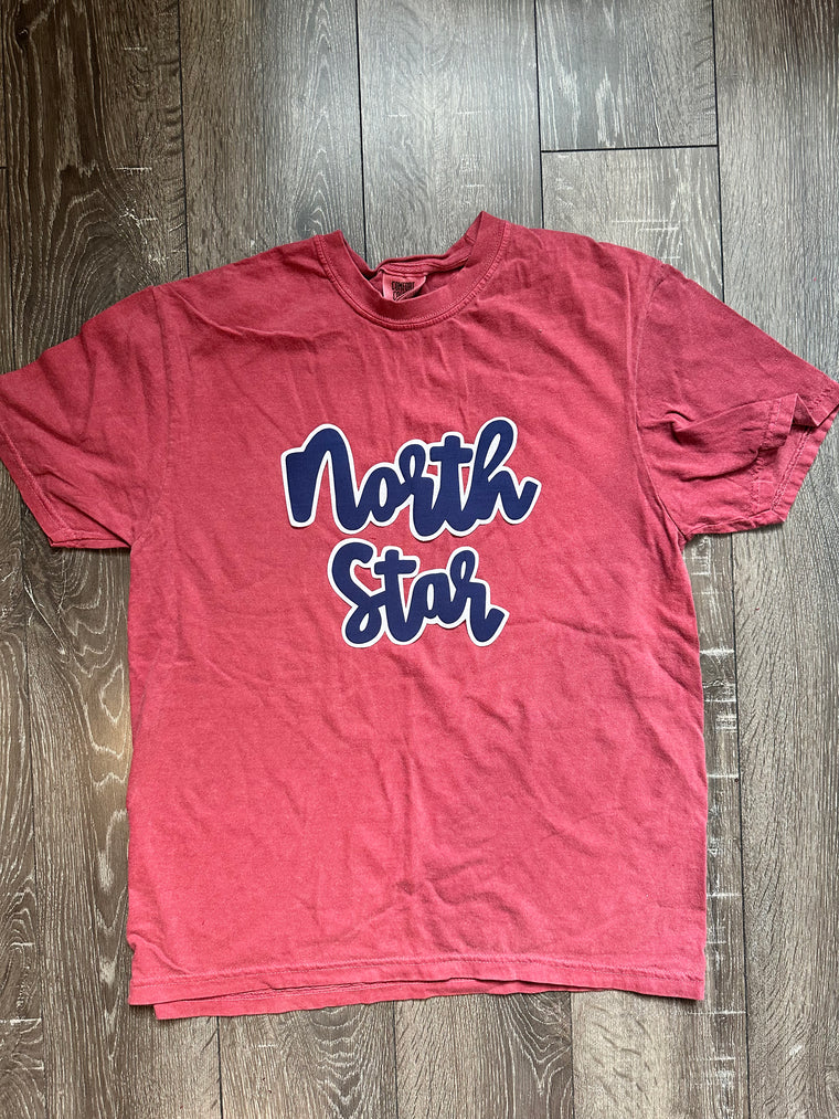 MODERN NORTH STAR  - CRIMSON COMFORT COLORS TEE