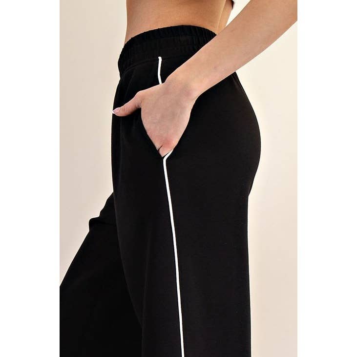Rae Mode - MODAL SCUBA FLAT PIPING SKORT: Black/Cream / S-M-L(2-2-2)