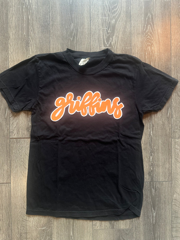 GRIFFINS - BLACK COMFORT COLORS TEE - YOUTH + ADULT