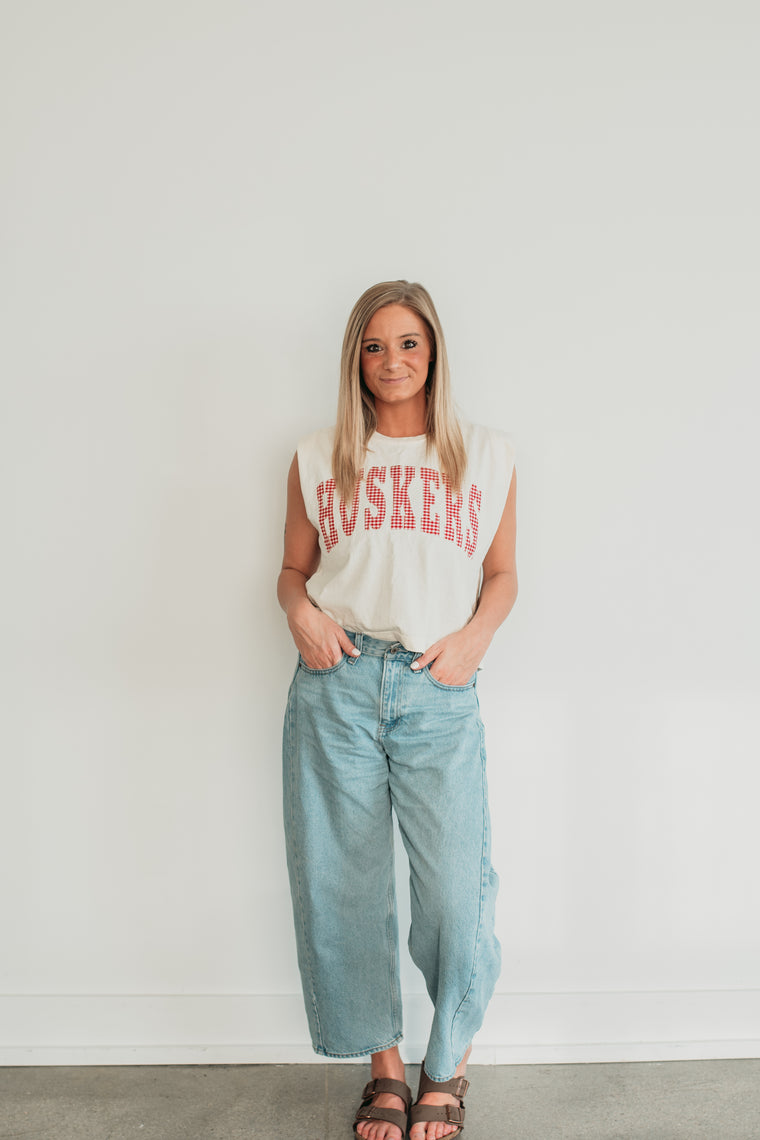RED GINGHAM VARSITY HUSKERS - IVORY MUSCLE TEE