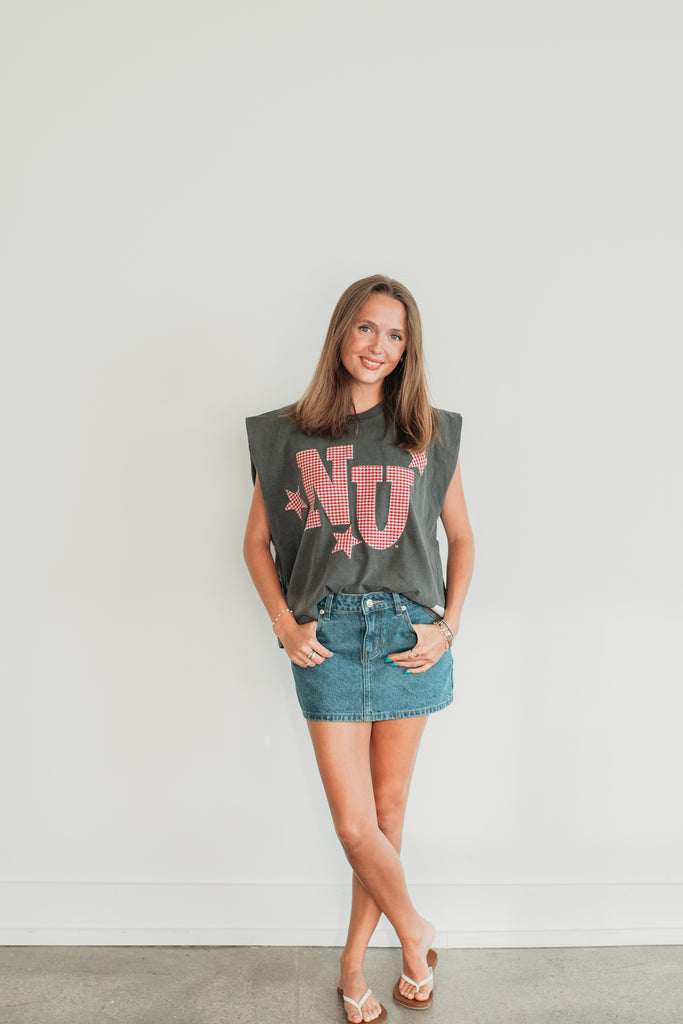 RED GINGHAM STAR NU - CHARCOAL MUSCLE TEE