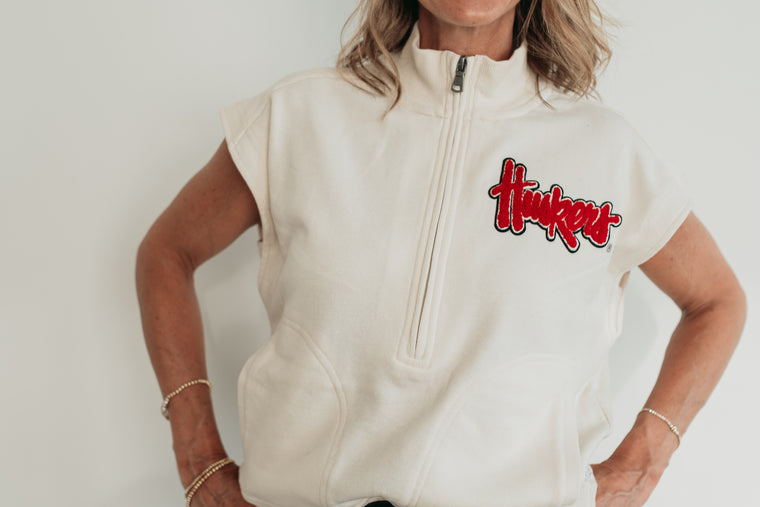 HUSKERS CHENILLE PATCH - IVORY FRENCH TERRY HALF ZIP