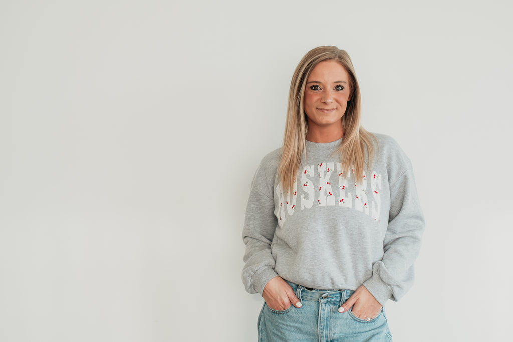 VARSITY CHERRY HUSKERS - GREY CROP CREW