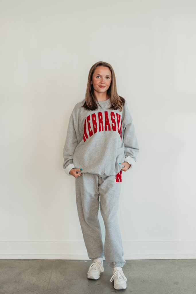 VARSITY RED NEBRASKA - SPORT GREY CREWNECK