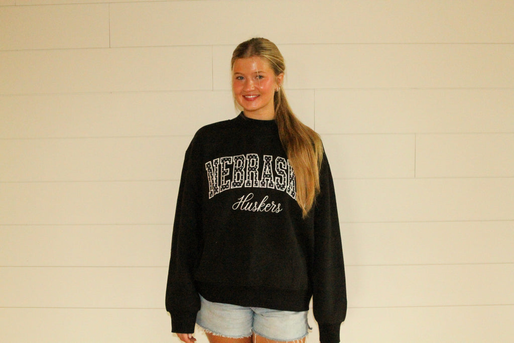 EMBROIDERED NEBRASKA HUSKERS - BLACK MOCKNECK