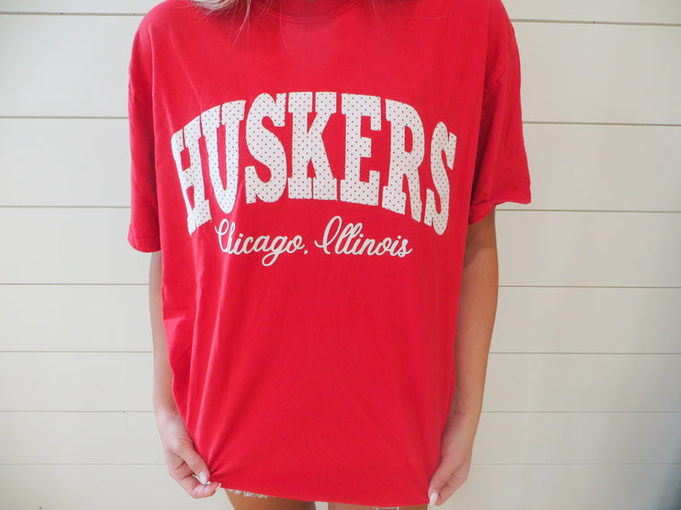 HUSKERS + LOCATION (dallas, vegas, or chicago) - RED TEE