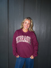 VINTAGE BERRY FLORAL NEBRASKA- MAROON CREW