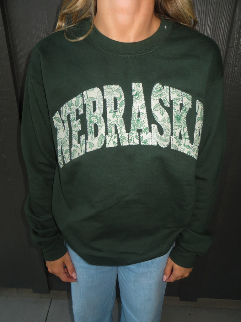 GREEN VINE FLORAL NEBRASKA - FOREST GREEN CREW