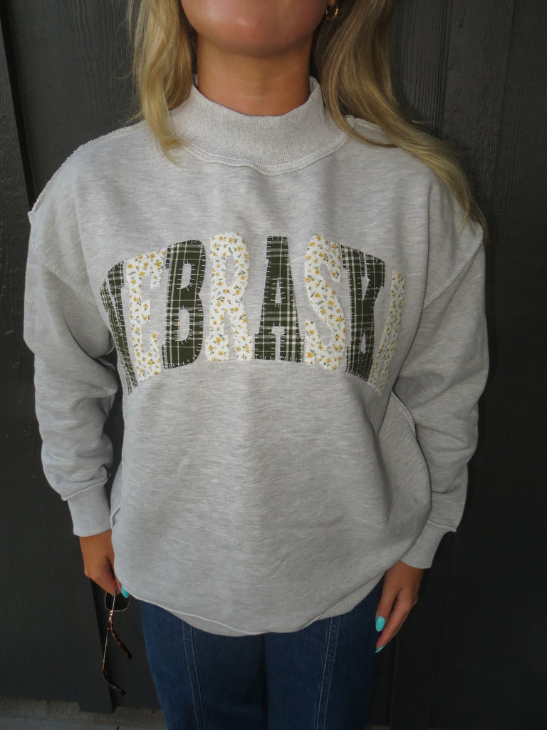 FALL PATCHWORK NEBRASKA - GREY MOCKNECK