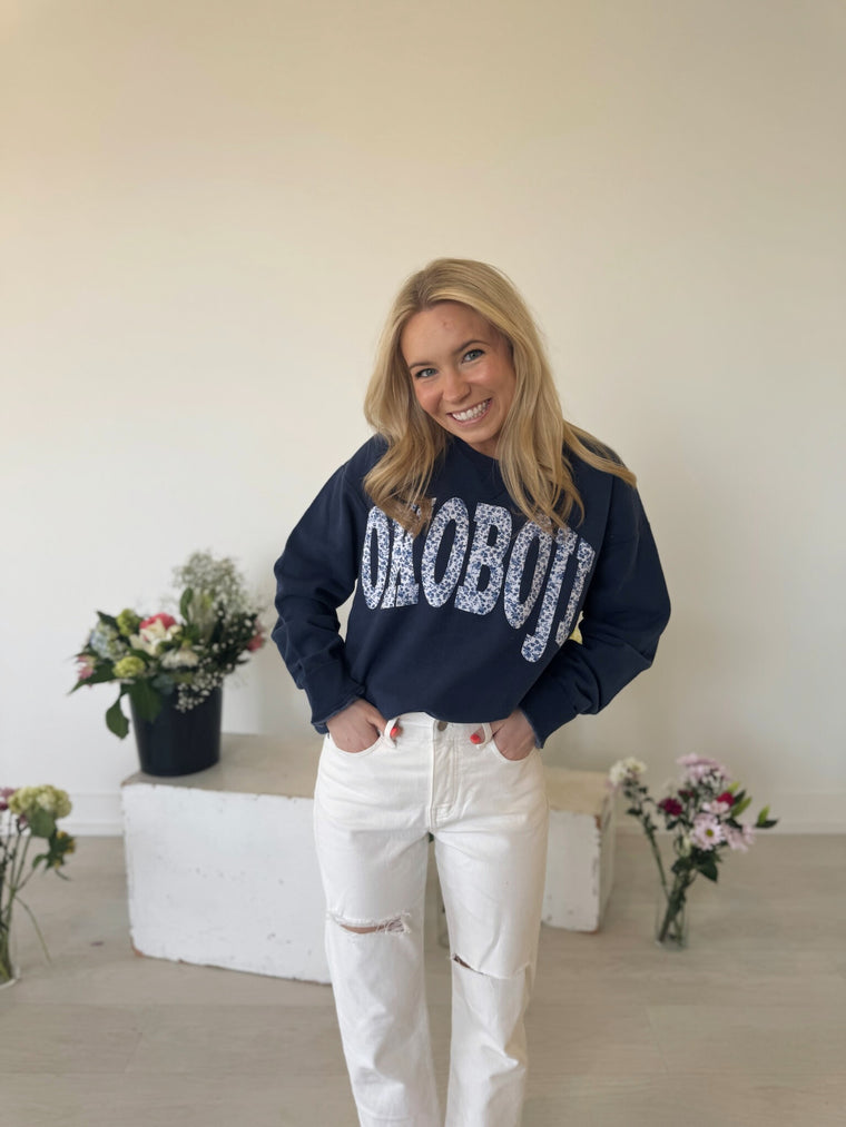 BLUE FLORAL OKOBOJI - NAVY COMFORTWASH CREW