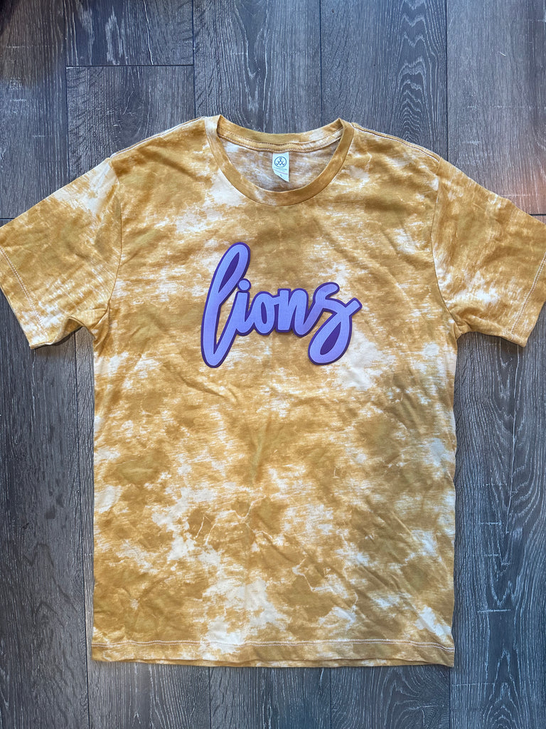 CURSIVE LIONS - YELLOW DYED TEE