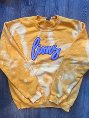 CURSIVE LIONS - YELLOW DYED CREW