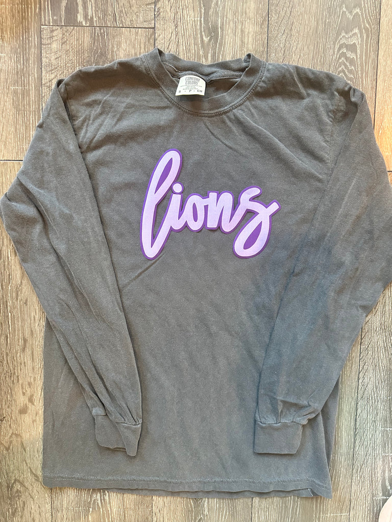 VIOLET/PURPLE CURSIVE LIONS  - GREY COMFORT COLORS LONG SLEEVE