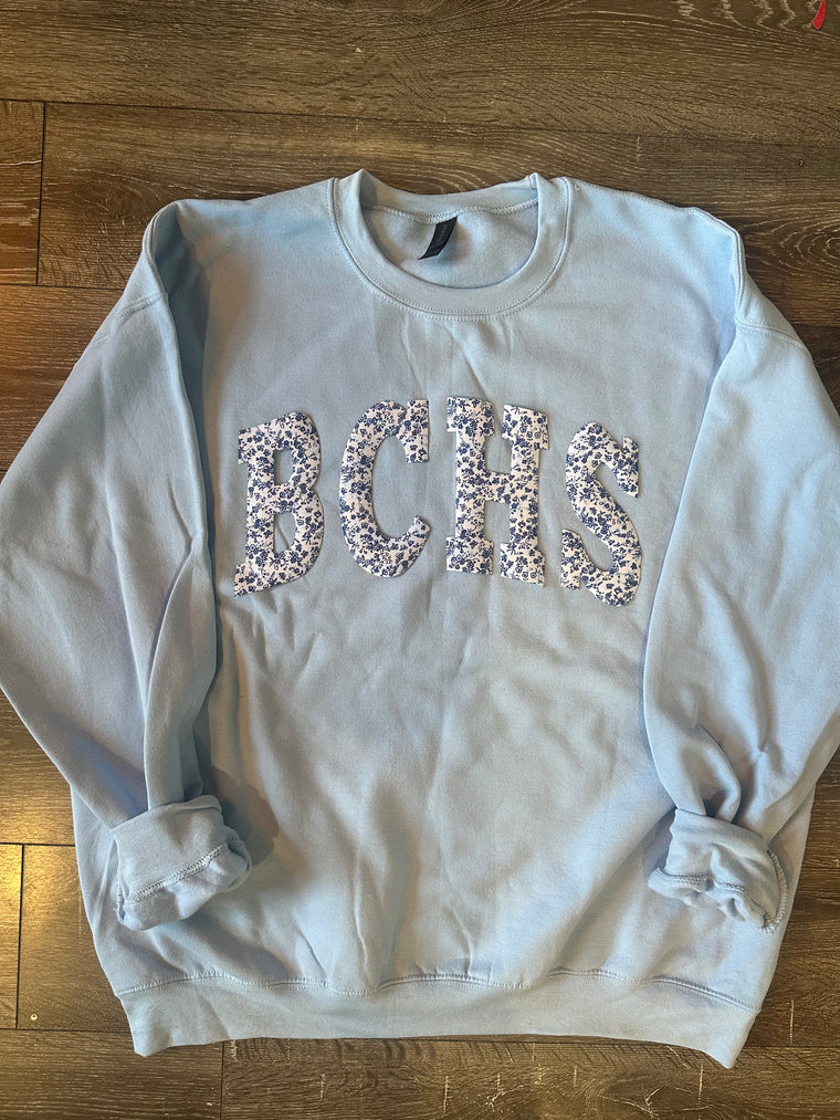 BLUE FLORAL BCHS - LIGHT BLUE CREWNECK