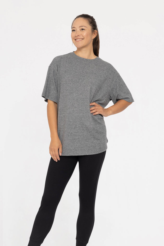 Mono B - Brushed Hacci Oversized Boyfriend Tee: 2TONE GREY / S:M:L (2:2:2)