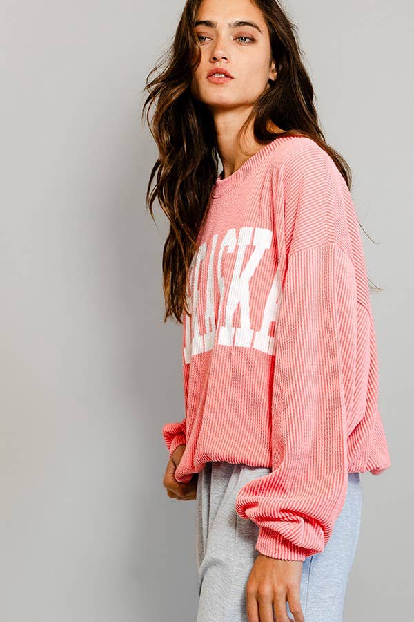 BUCKETLIST - T1770N 'NEBRASKA' Comfy Oversize Graphic Sweatshirt: Red / S-M-L (2-2-2)