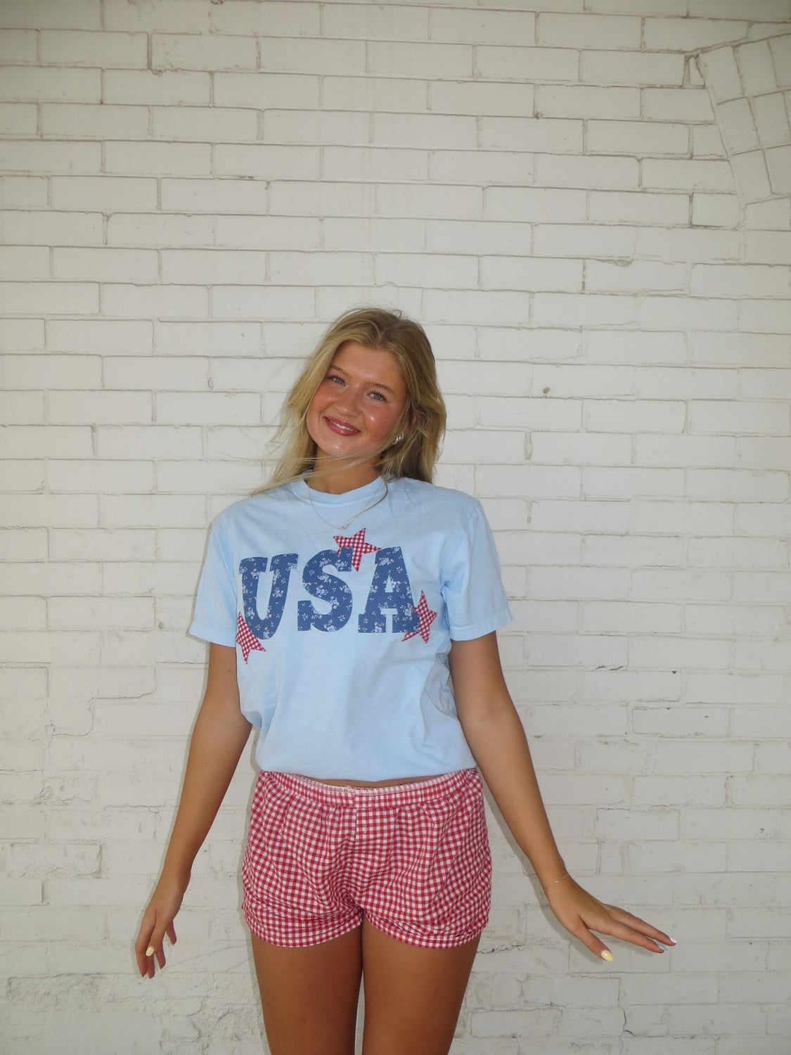 CHAMRBAY FLORAL  USA + RED GINGHAM STARS - LIGHT BLUE TSHIRT