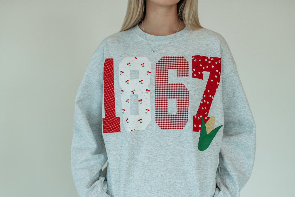 PATCHWORK 1867 + CORN - ASH GREY CREWNECK