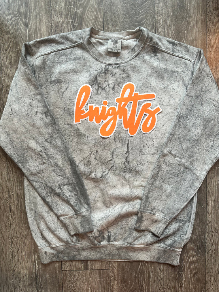 CURSIVE KNIGHTS - DYED COMFORT COLORS CREW