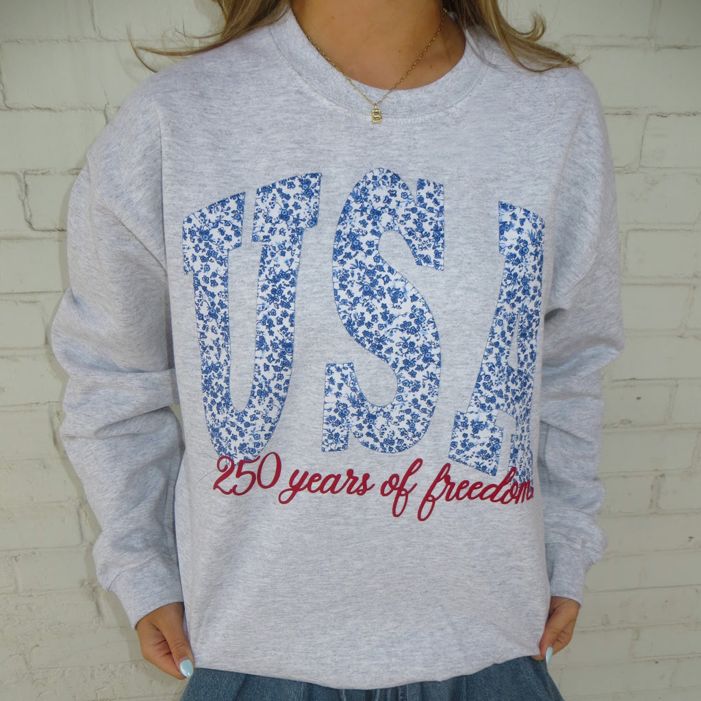USA (BLUE FLORAL) 250 YEARS OF FREEDOM (red embroidered) - ASH GREY CREWNECK